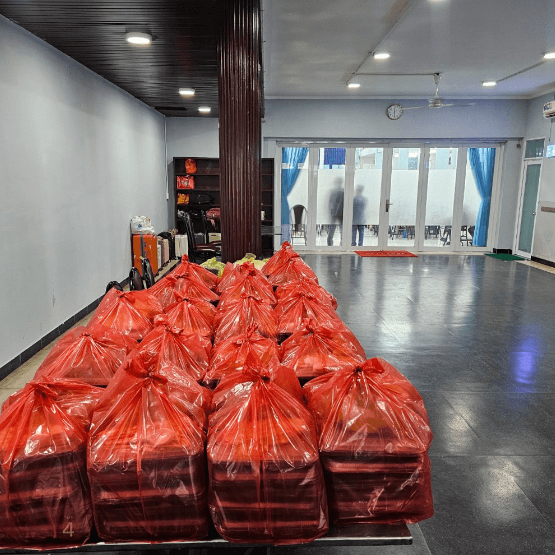 Quy trình đóng gói suất ăn Đồng Khởi Catering